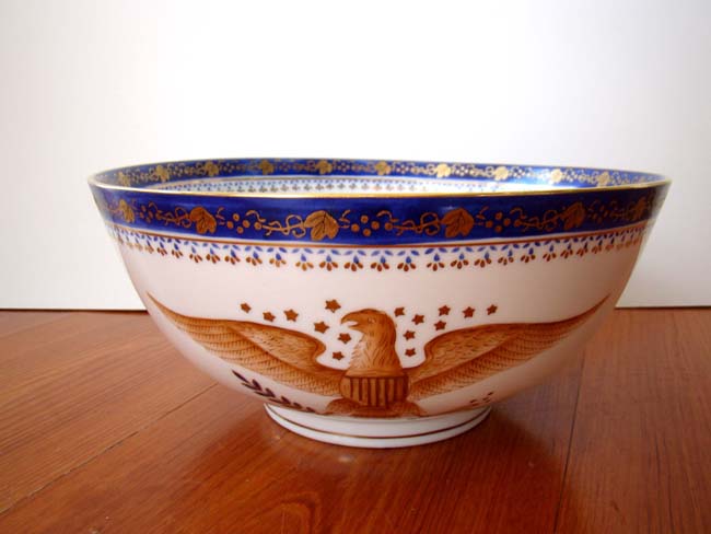 A Chinese Export 'style' American Federal Spread Wing Eagle bowl with gilt decoration